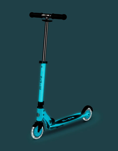 Micro Sprite LED Glow White Scooter
