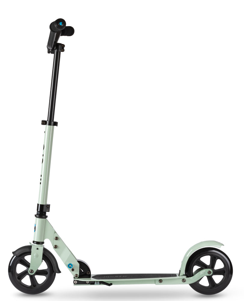 clay compact speed plus deluxe adult scooter side on