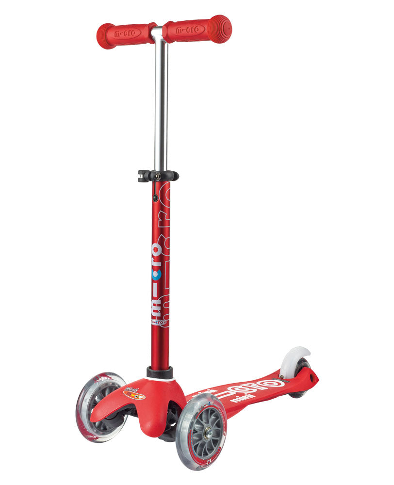 red mini deluxe 3 wheel scooter front angle