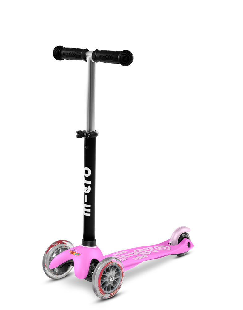pink mini2go deluxe plus 3 wheel scooter